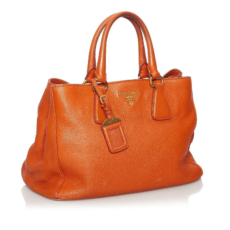 Prada handbags with a patent - leather finish for a shiny and sophisticated appearancePrada Vitello Daino Handbag 31021