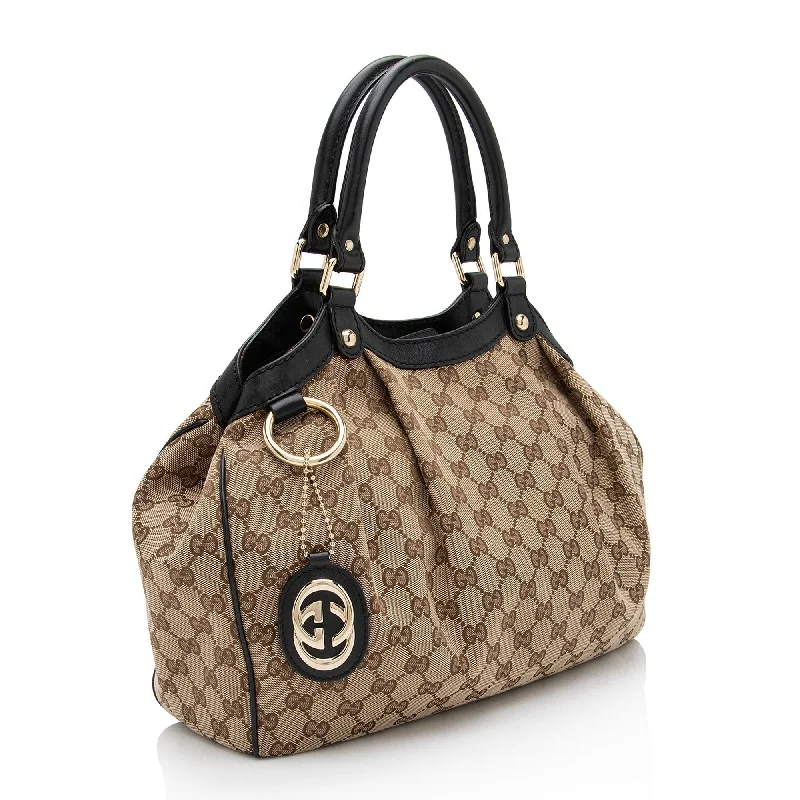 Ladies Gucci shoulder bags with a single - handle designGucci GG Canvas Sukey Medium Tote (SHF-VHUhKL)