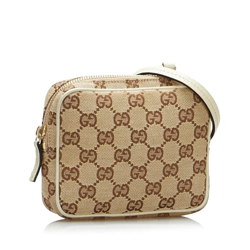 Ladies Gucci Dionysus bags with a detachable shoulder strapGucci GG Canvas Crossbody (RefS1k)