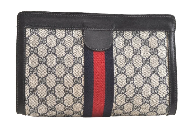 Gucci handbags for women with a patent - leather finishAuthentic GUCCI Sherry Line Clutch Hand Bag GG PVC Leather Navy Blue Junk 3910K