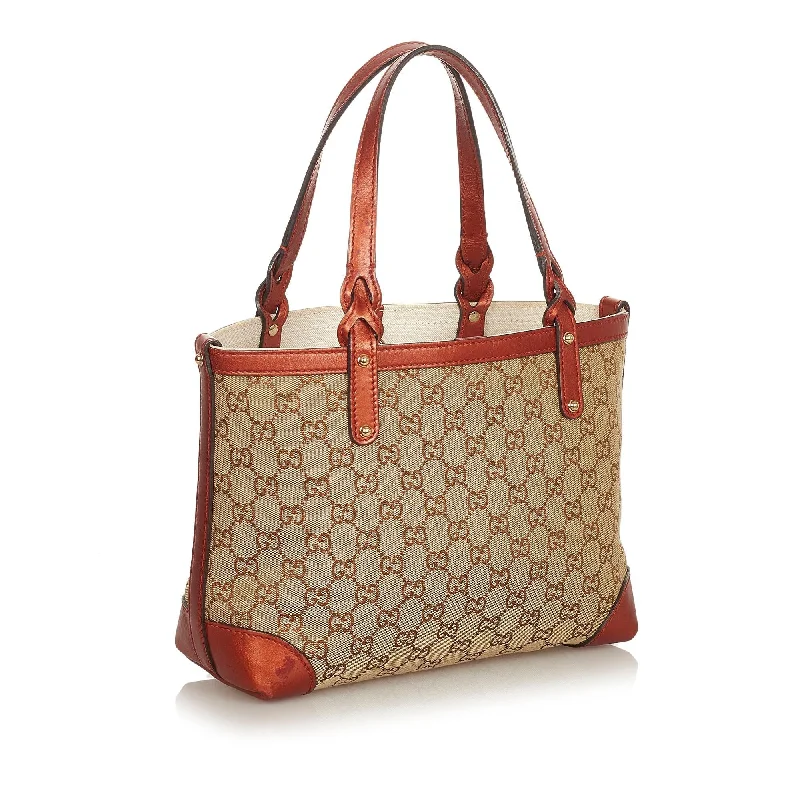 Women Gucci tote bags in GG Supreme canvas for a branded feelGucci GG Canvas Craft Tote Bag (26288)