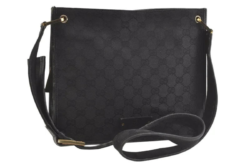 Gucci tote bags for women with a water - resistant coatingAuthentic GUCCI Shoulder Cross Body Bag GG Canvas Leather 91762 Black 3868K