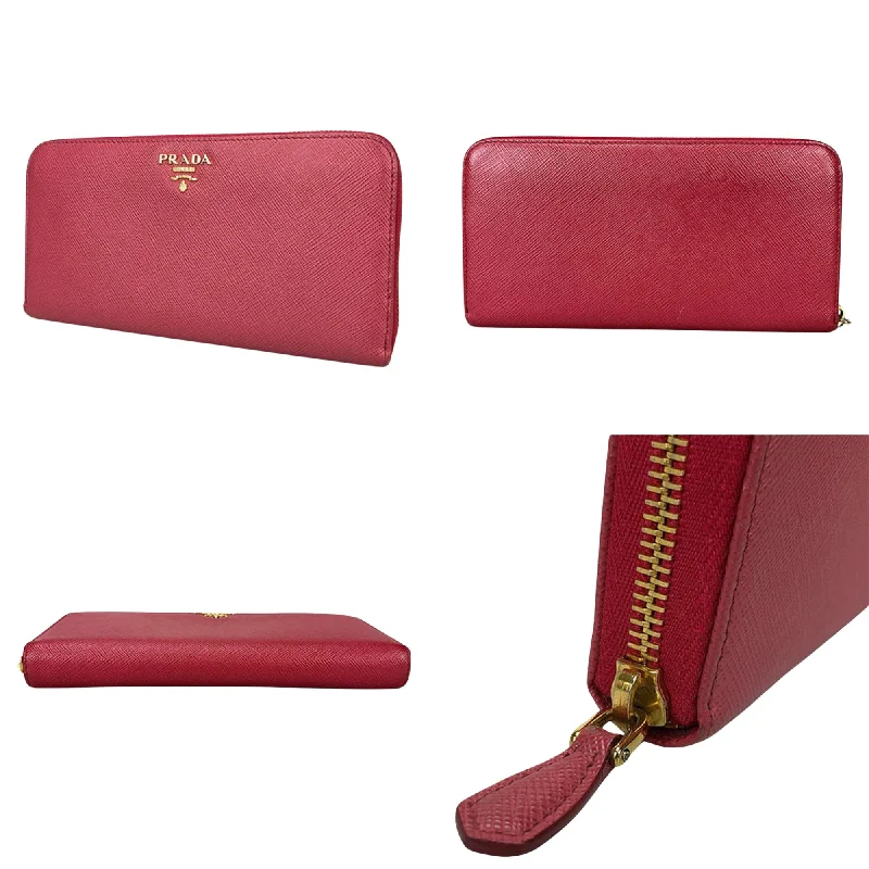 Prada Cleo bags with a detachable coin purse for added functionalityPRADA Saffiano Wallet