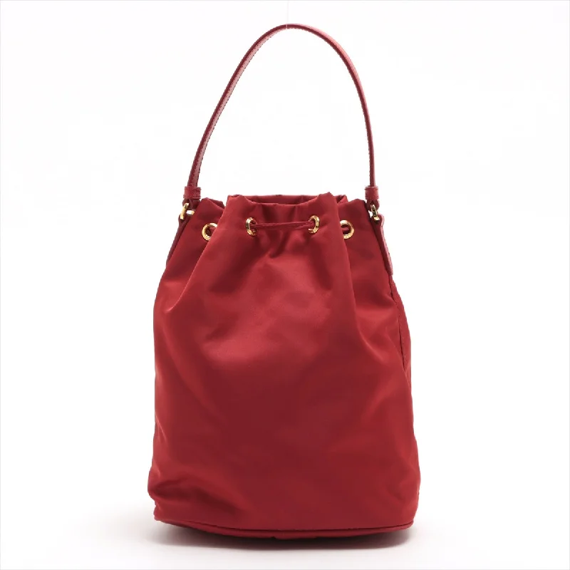 Ladies Prada Galleria bags with gold - toned hardware for a luxurious touchPrada Red Duet Re-Nylon Bucket Bag [Clearance Sale]