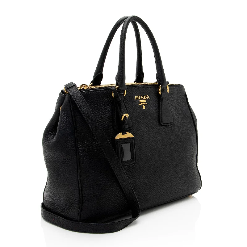 Ladies Prada shoulder bags with a tassel - adorned zipper for added charmPrada Vitello Daino Double Zip Medium Tote Ve4tnw