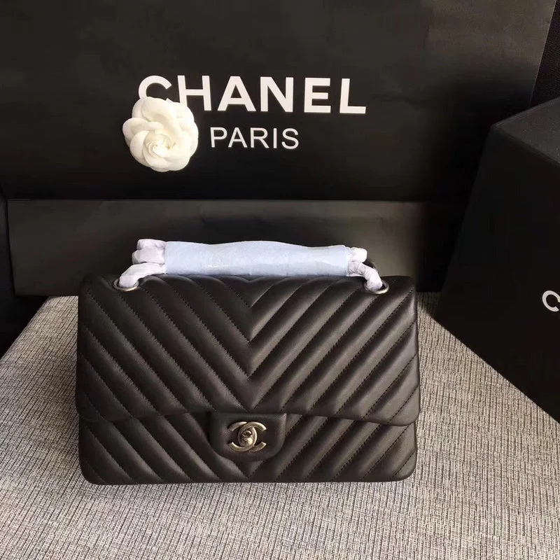 Chanel Lightweight Handbag for Daily ErrandsBC - CHANEL Bags - 744