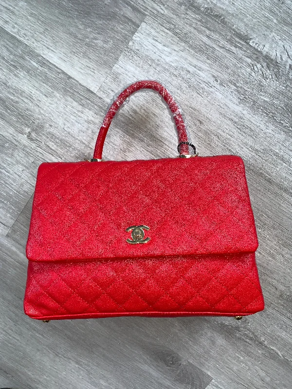 Chanel Black Handbag for Business Meetings“BIG Red” Chanel handbag