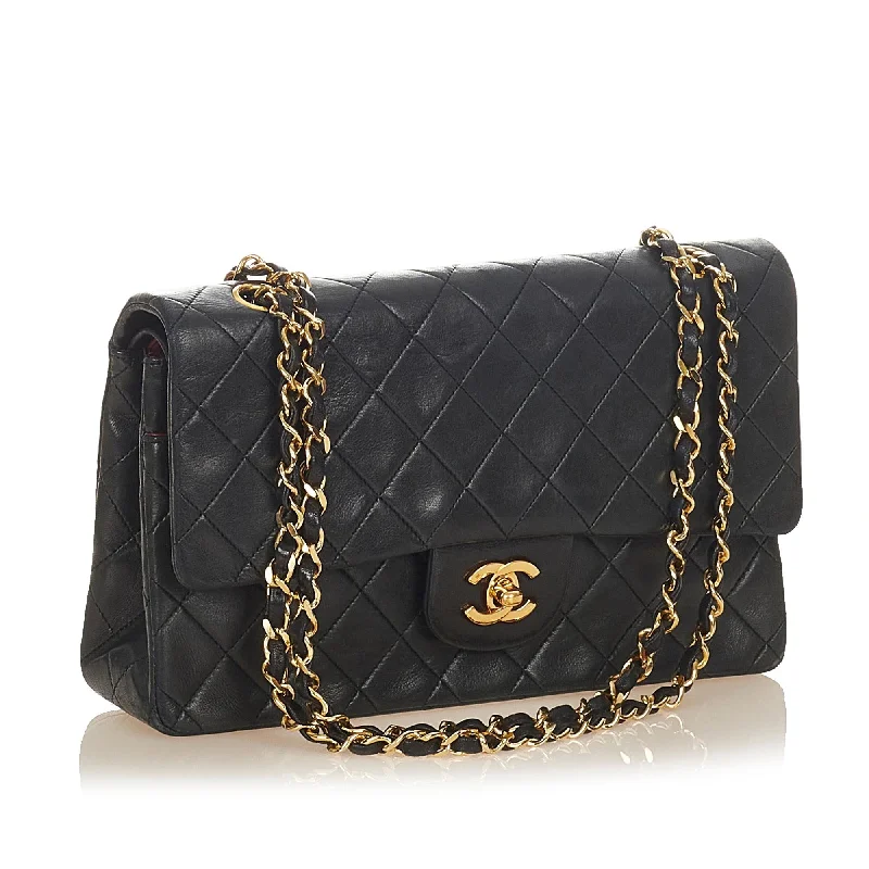 Chanel Medium Tote Bag for Office LadiesChanel Classic Medium Lambskin Leather Double Flap Bag (28016)