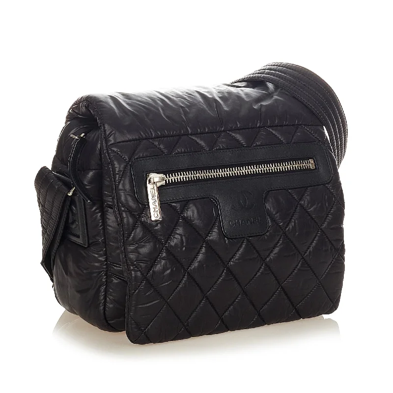 Chanel Designer Handbag with Unique DesignChanel Coco Cocoon Crossbody Bag (26770)