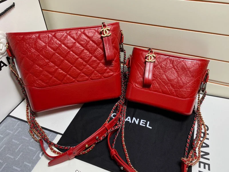 Chanel Handbag with Adjustable Strap for ComfortWF - Chanel Bags - 1782