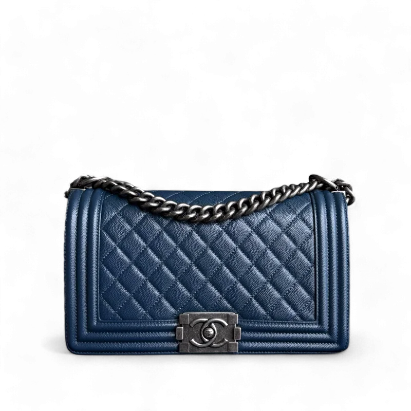 Chanel Lightweight Handbag for Daily ErrandsChanel Boy Medium -Caviar 25CM Quilted Dark Navy Blue Ruthenium Silver Hardware Series 25