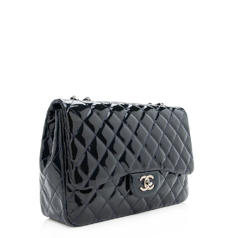 Chanel Lightweight Handbag for Daily ErrandsChanel Patent Leather Classic Jumbo Single Flap Shoulder Bag (19686)