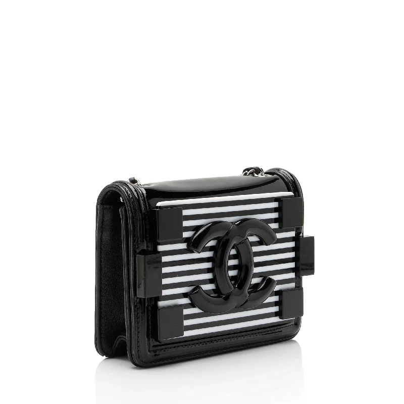 Chanel Designer Handbag with Unique DesignChanel Patent Leather Striped Plexiglass Brick Boy Mini Flap Bag (0FlNDK)