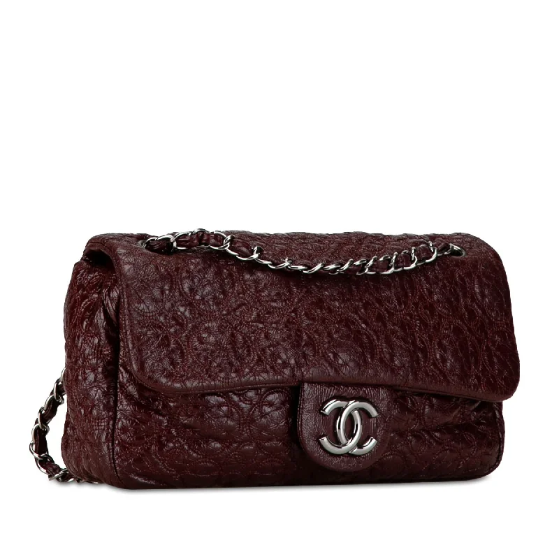 Chanel Vintage Inspired Handbag for Retro LoversChanel Patent Rock In Moscou Single Flap (eTxOIC)