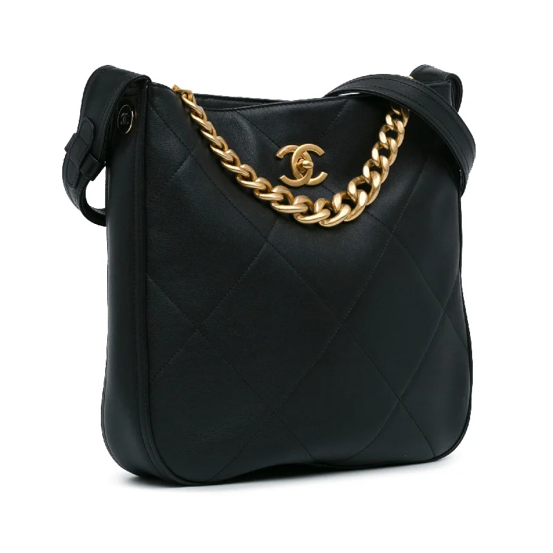 Chanel Quilted Leather Shoulder Bag for FashionistasChanel Quilted Calfskin Easy Mood Hobo (NA7iAJ)