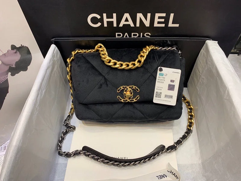 Chanel Lightweight Handbag for Daily ErrandsWF - Chanel Bags - 2776