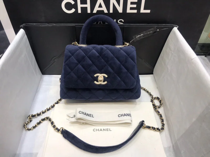 Chanel Handbag with Adjustable Strap for ComfortWF - Chanel Bags - 2783